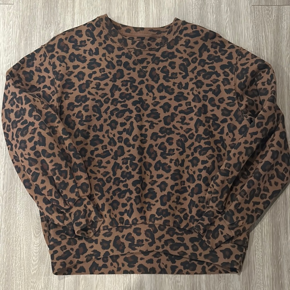 Abercrombie Brown Leopard Print Sweatshirt Sweater with Slightly Puffy Sleeves